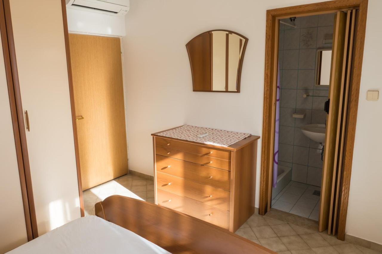 Apartments Anita 1 Barbat na Rabu Ngoại thất bức ảnh