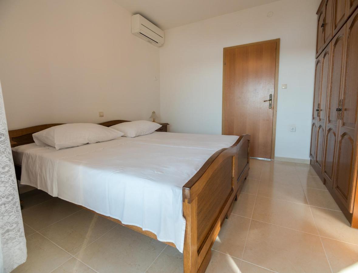 Apartments Anita 1 Barbat na Rabu Ngoại thất bức ảnh